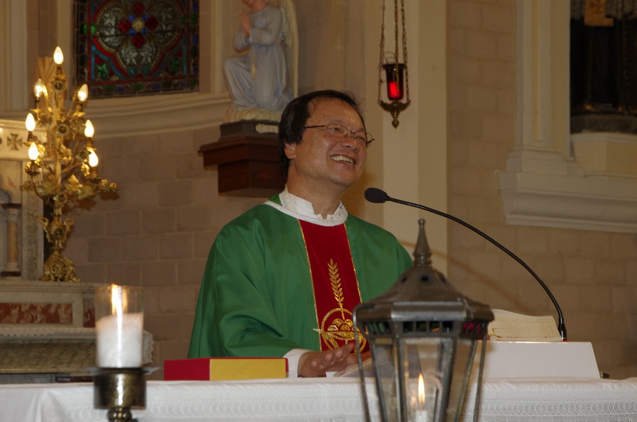 Fr Liew addressing congregation