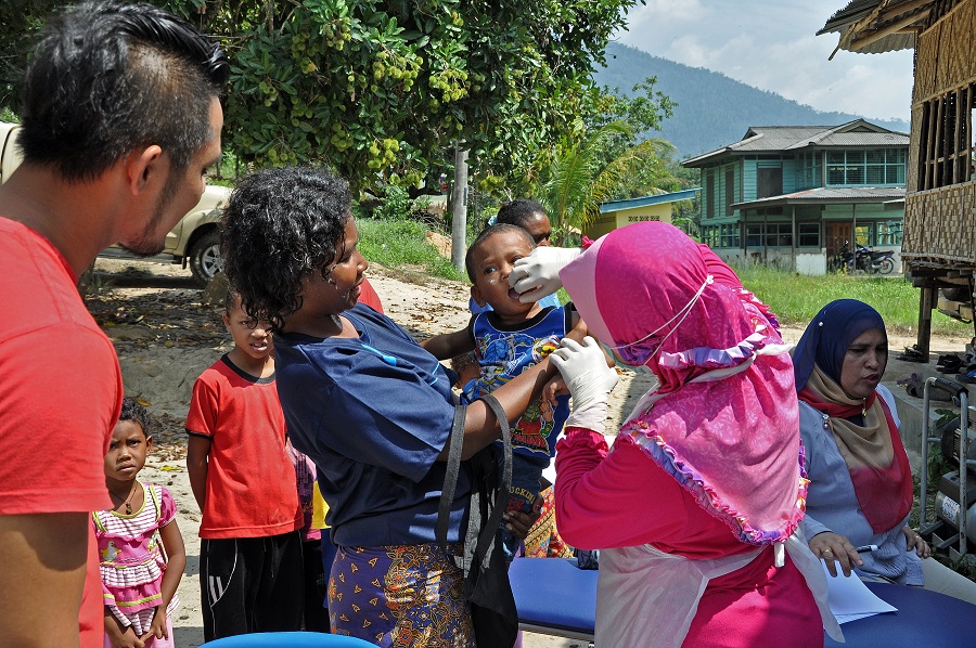 Medical and dental camp at Kg Air Bah Lawin