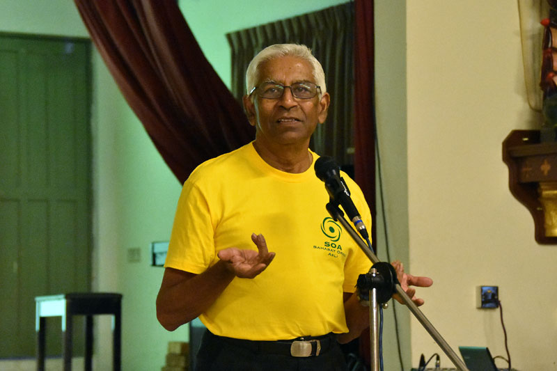 SMC's SOA chairman Francis Fernandes addressing participants