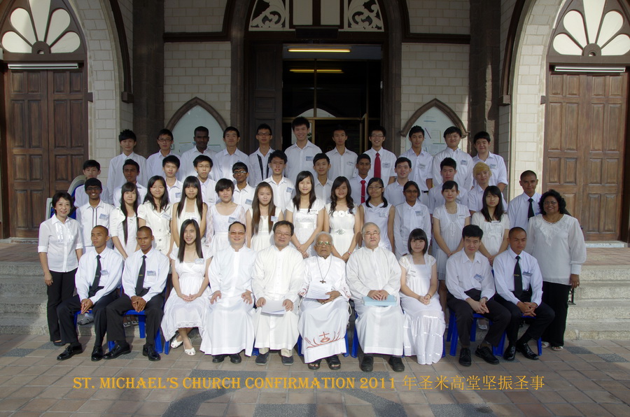 Official portrait of confirmands