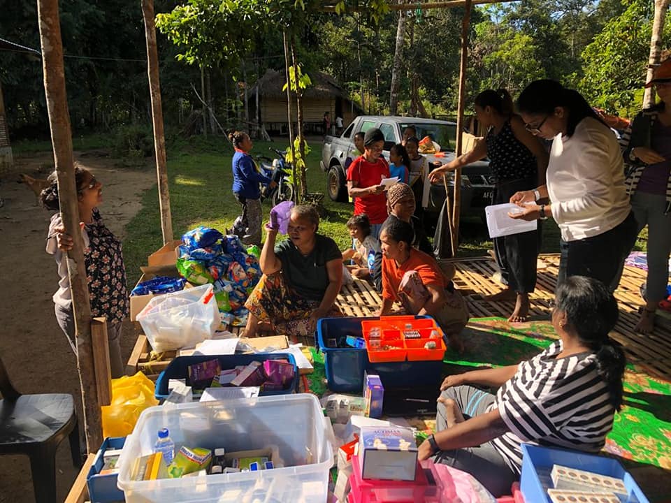 Pos Kemar Medical Camp and delivery of milk powder