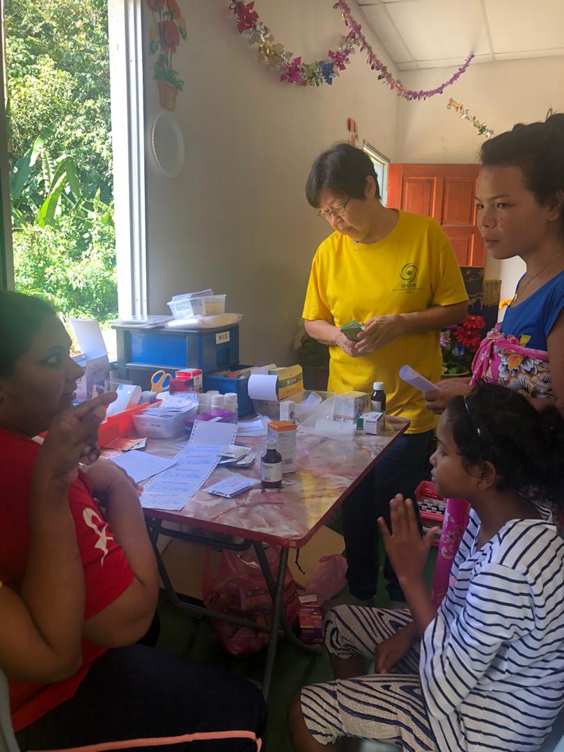 Medical camp at Kg Sg Lerek, Chenderiang