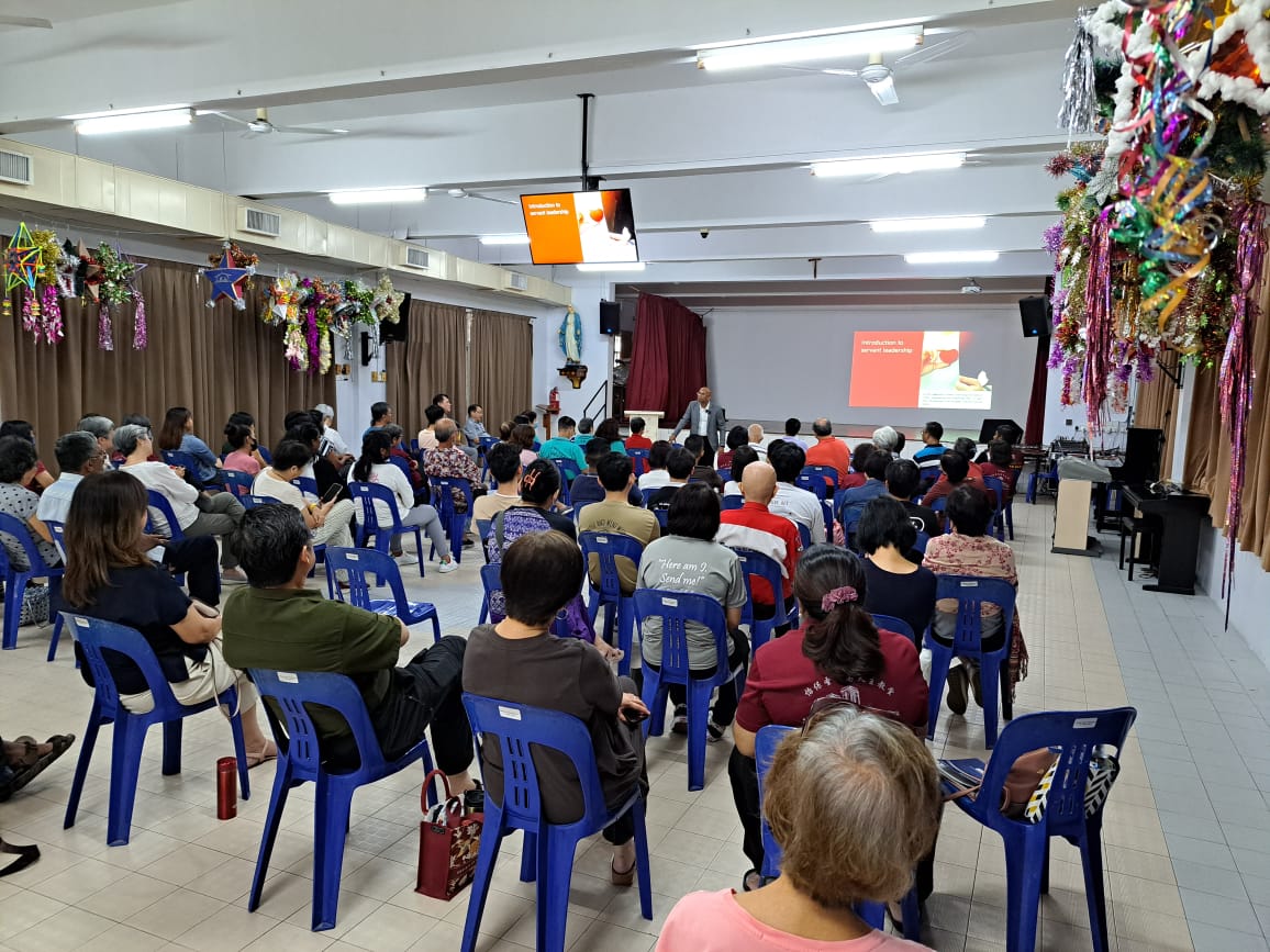Leadership formation session by Vernon C. Fernandez